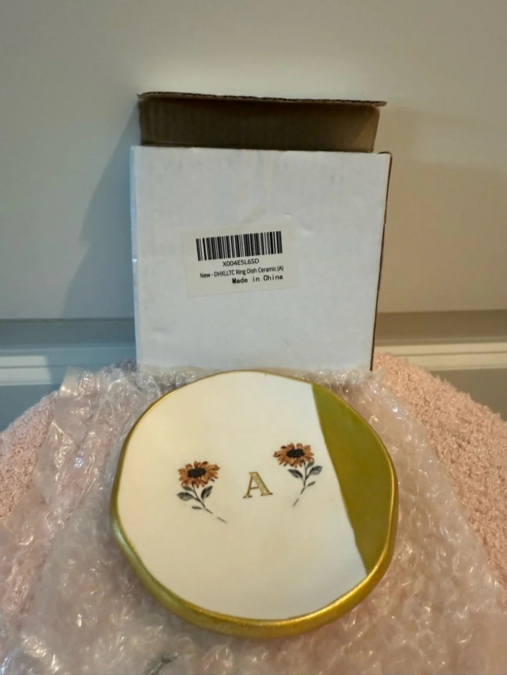 Monogram 'A' Ceramic Ring Dish with Sunflower Motif - White & Gold